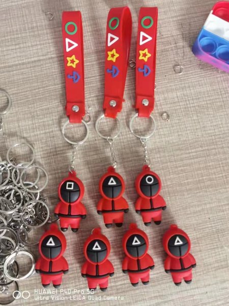 鱿鱼游戏钥匙扣，本厂大量现货，每天3万，