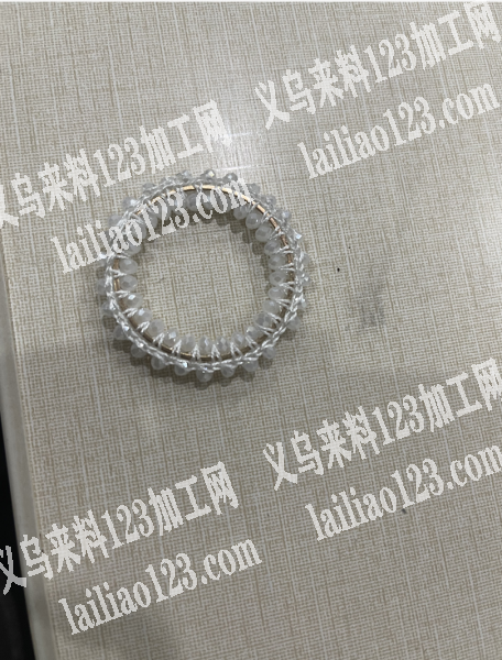 寻找专业钩针工厂，可以发乡下，联系：林女