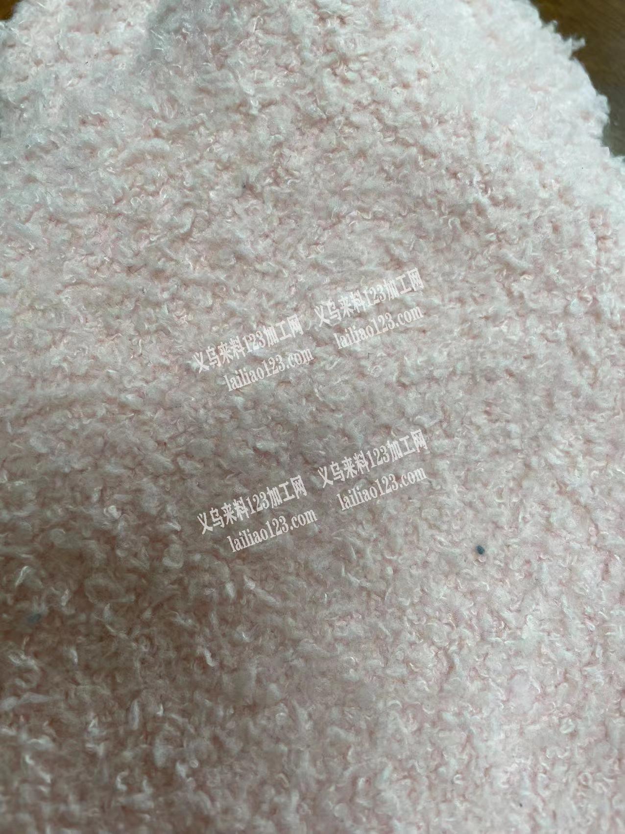 寻找此款绒布。有的联系我。
