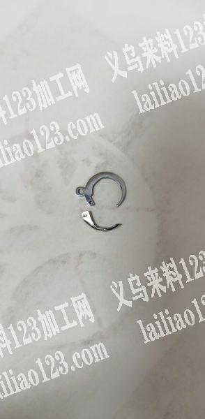 8万订单外发，有组装这个的，发过钩的联系