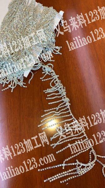 如图，找此钻链，红色的，有的联系
