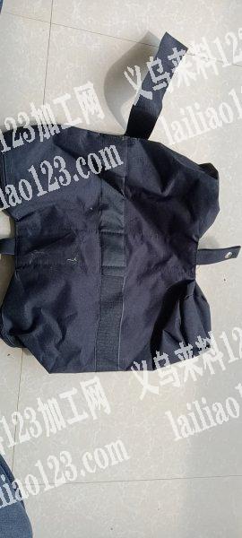 如图，包包处理，一万七左右，整箱的，全部
