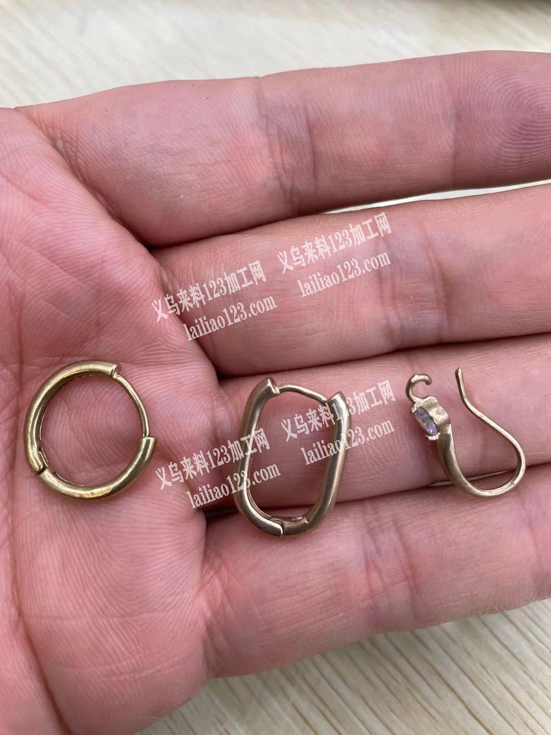 找专业做这种光面耳勾，耳扣铸铜的，量大常