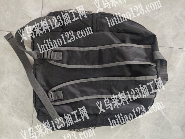 东阳有背包外发，如图