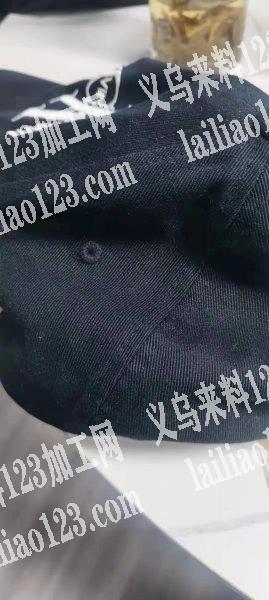 大量帽子订单外发，寻找厂家，如图，有生产