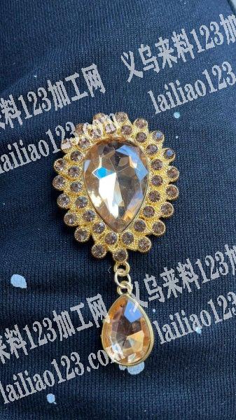 如图，寻找这款货的钢模，20000个要打