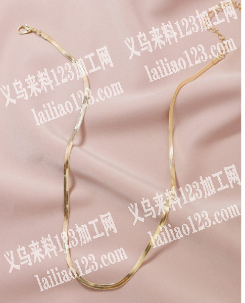 诚寻这几款能做同款的厂家，长期稳定出货。