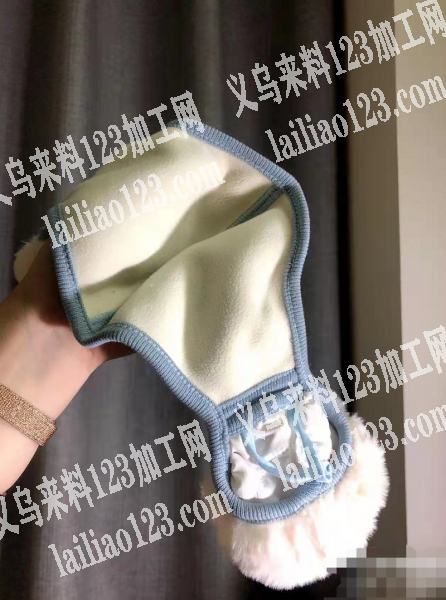 如图，口罩，有加工厂会做吗