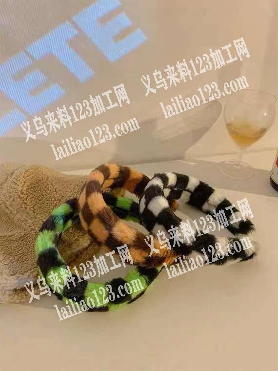 寻找这种发箍厂家，我要采购，有货的联系我