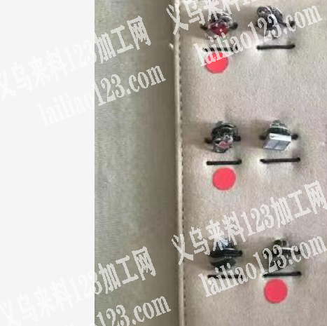 寻找如图饰品厂家，采购订单，可以做的联系
