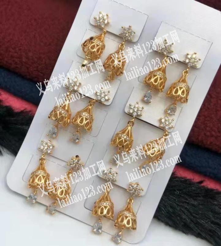 寻找生产如图这个款的耳环的工厂合作，要一