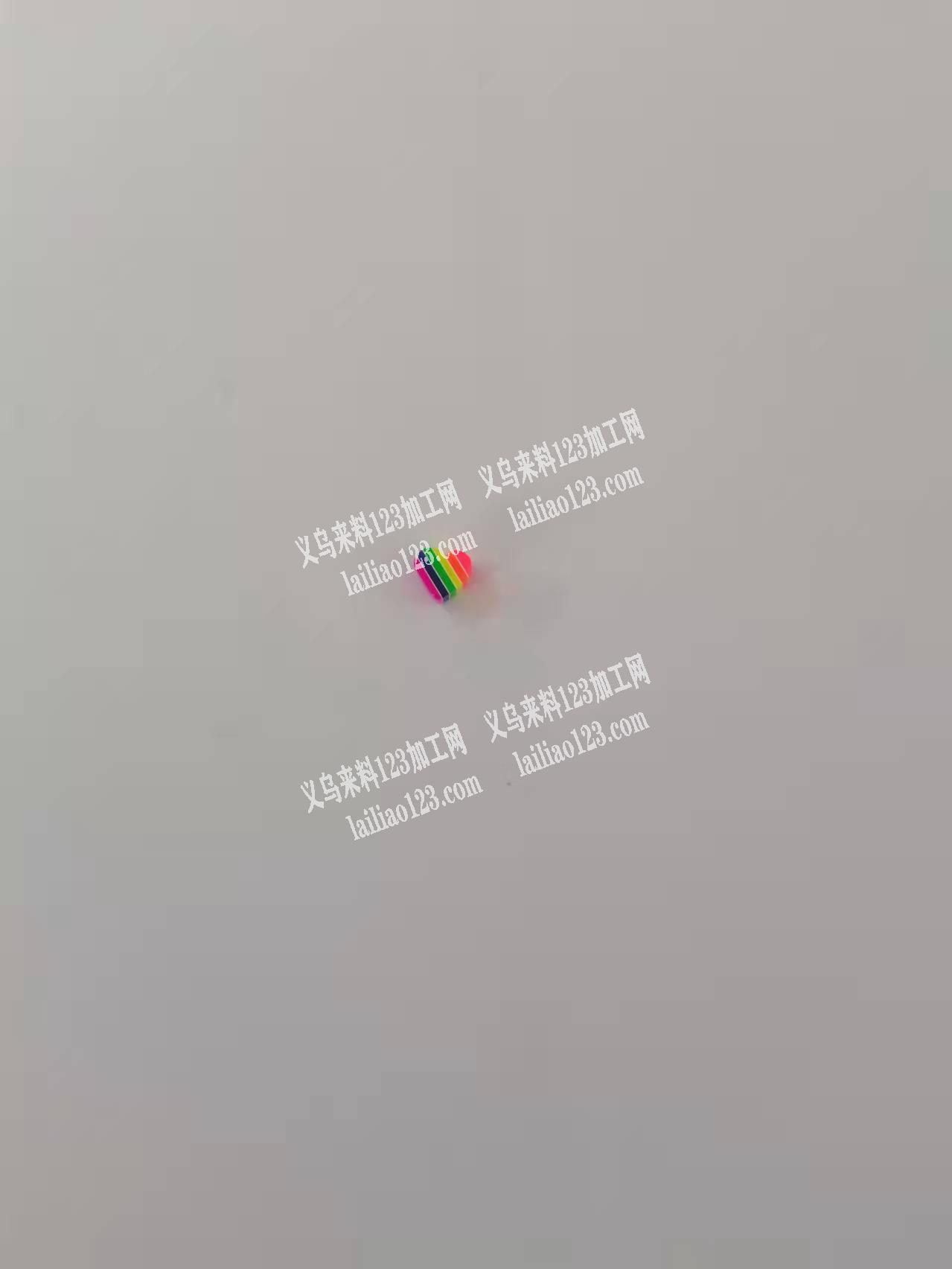 如图，这种产品谁能做，可以做的联系