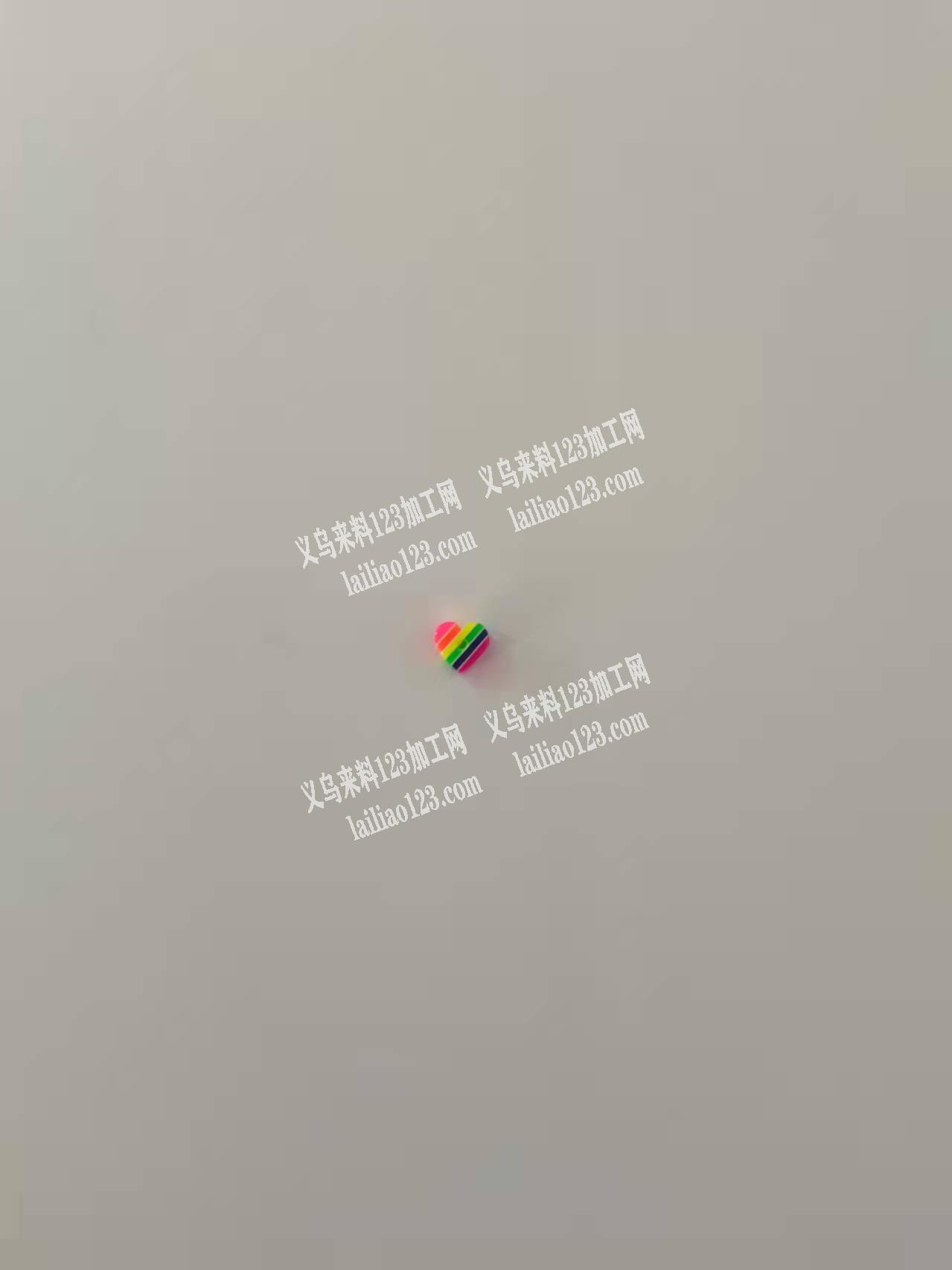 如图，这种产品谁能做，可以做的联系