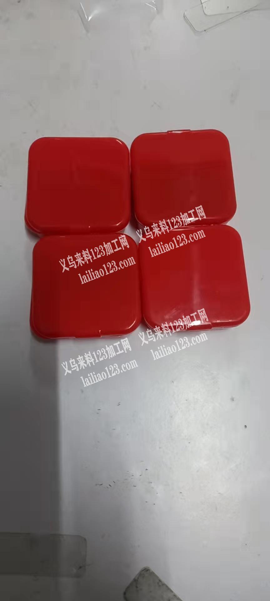 请问那位老板有这样的春联贴合子请回电话