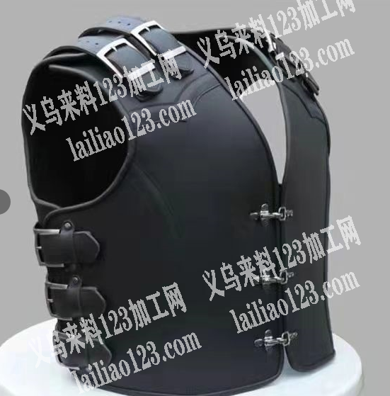 大量如图马甲订单外发加工，订单至少一万，