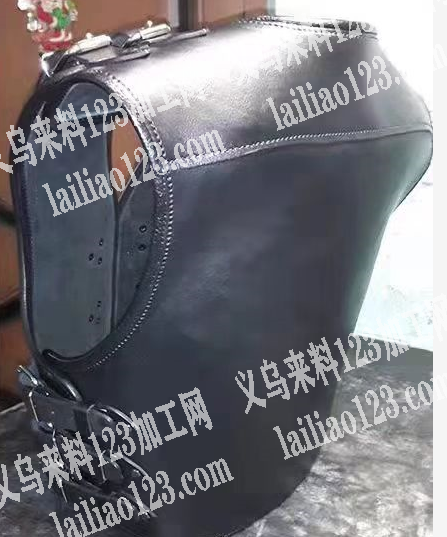 大量如图马甲订单外发加工，订单至少一万，