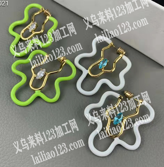 饰品订单外发，如图，寻找可以看图做耳环和