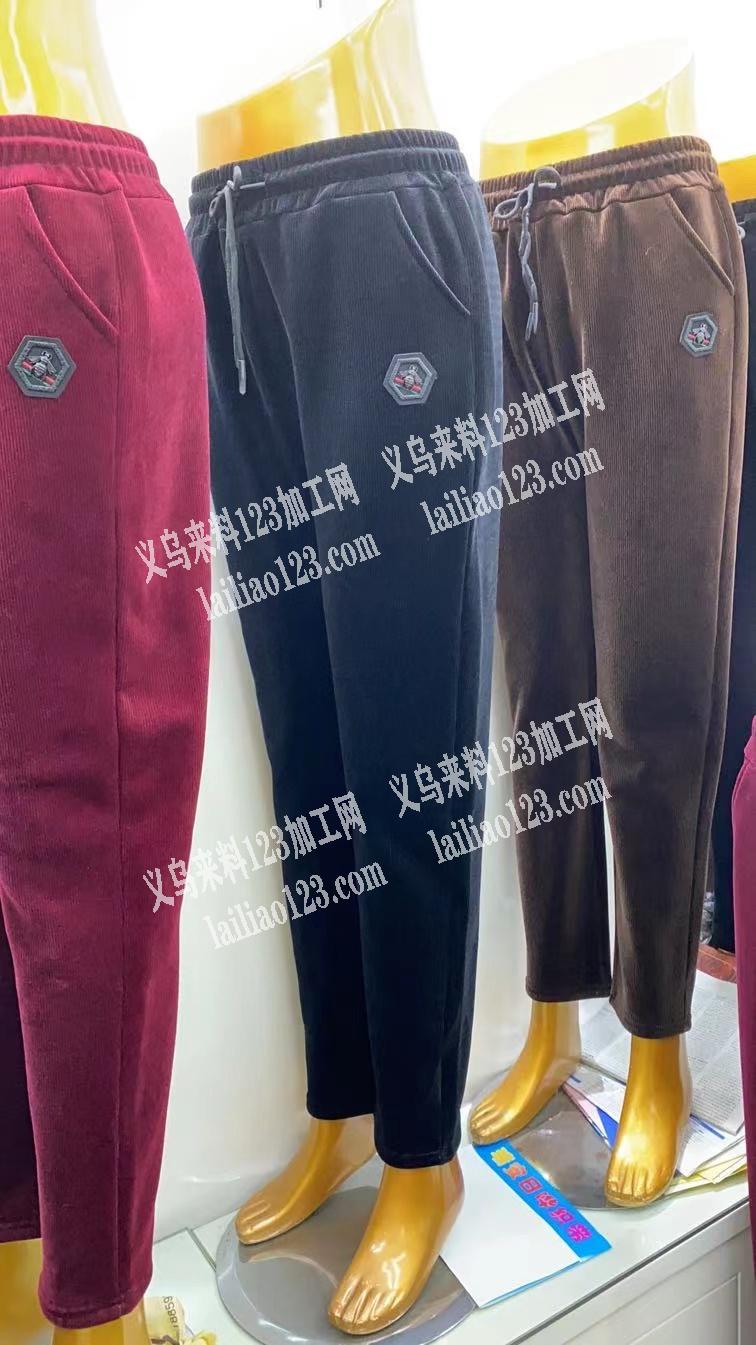 本厂专业生产加工中老年女裤，休闲女裤，运