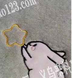 专业承接电脑绣花，承接服装/袖套/手套/