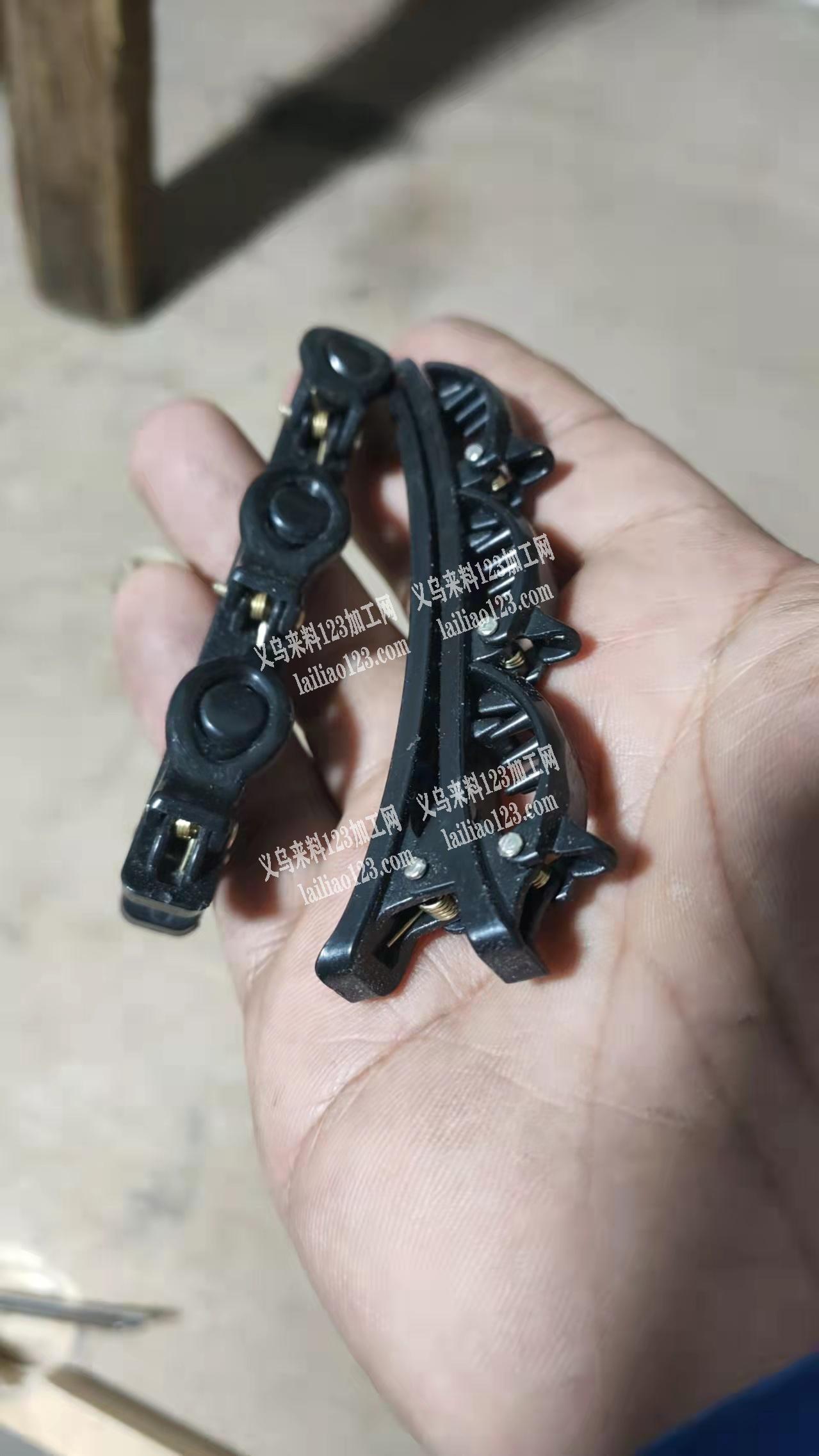 有没有会上弹簧的，在义乌城西