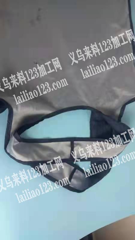 两万左右草莓袋外发，纯加工，只发义乌，外