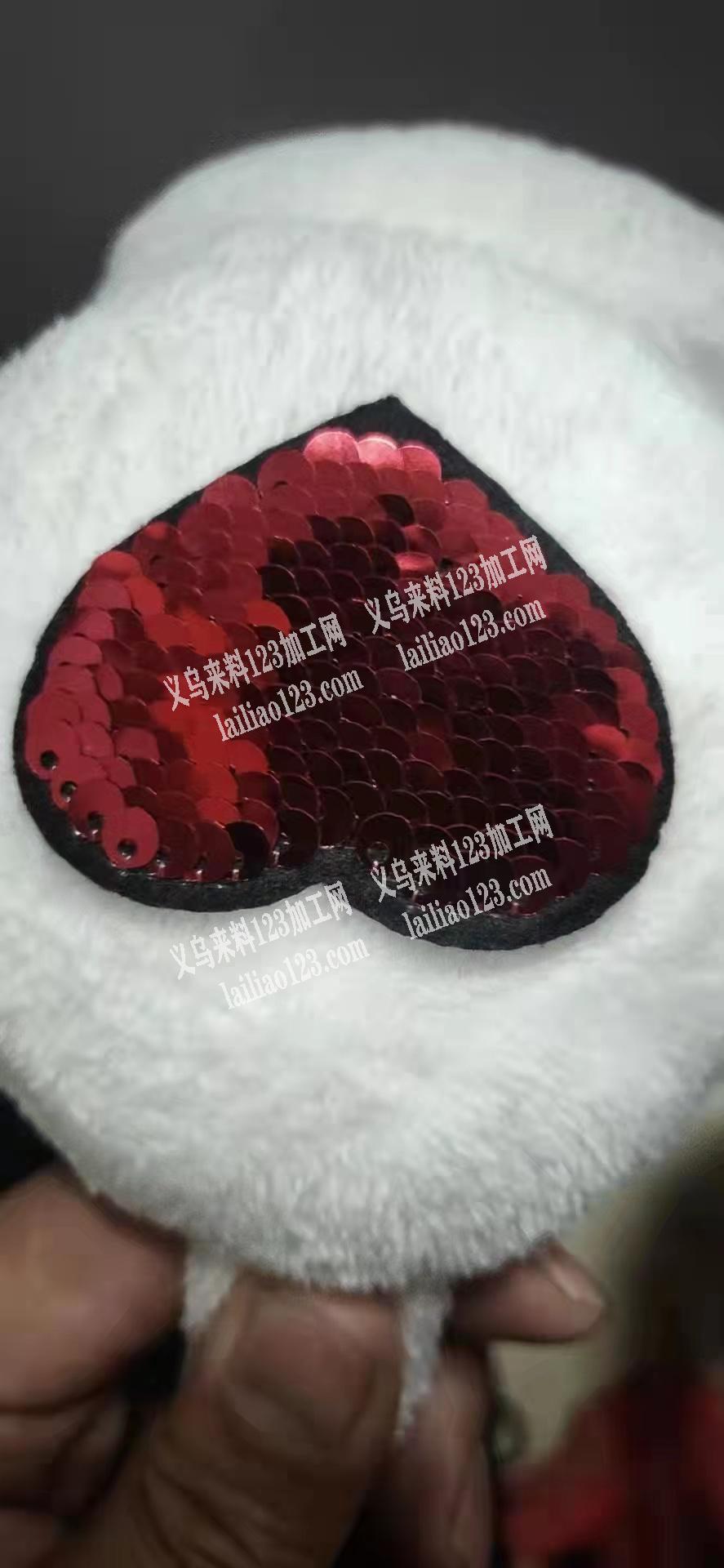 如图所示，寻找可以绣这个的，绣品厂家可电