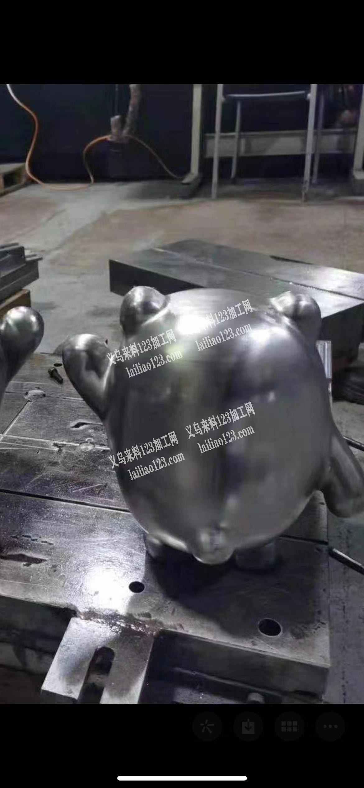 寻找类似开发产品，家谁有毛绒冰墩墩加我下