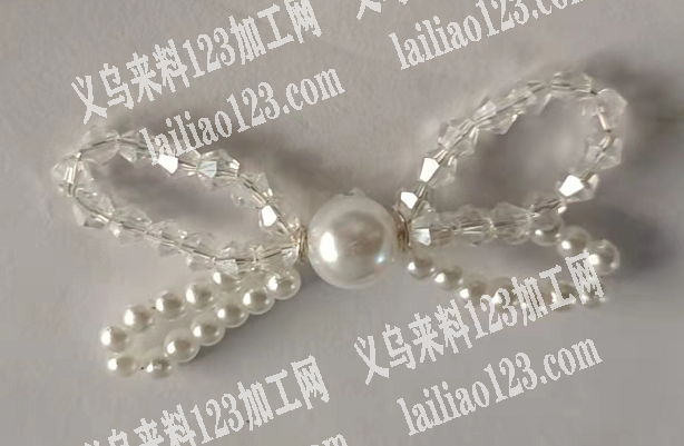 串珠编织蝴蝶结手工活外发，如图，