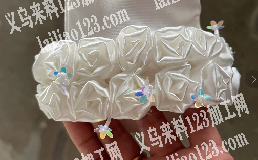 卷玫瑰花手工活外发，会做的有吗？请联系我