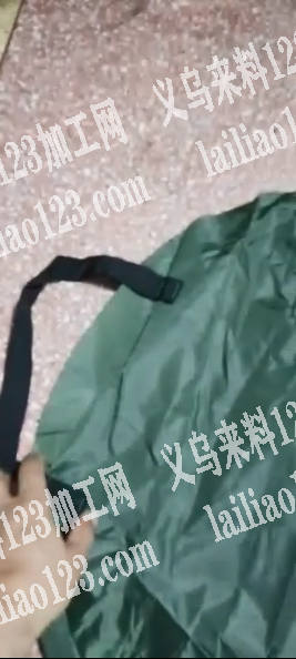 10万片花样机外发，如图，有袋子打手提外