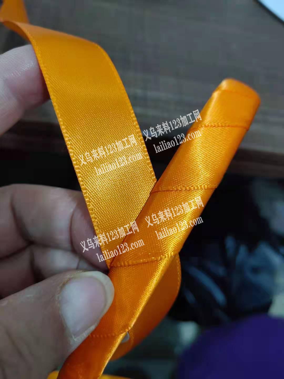 找会绕这个头箍的手工加工厂，电话详谈