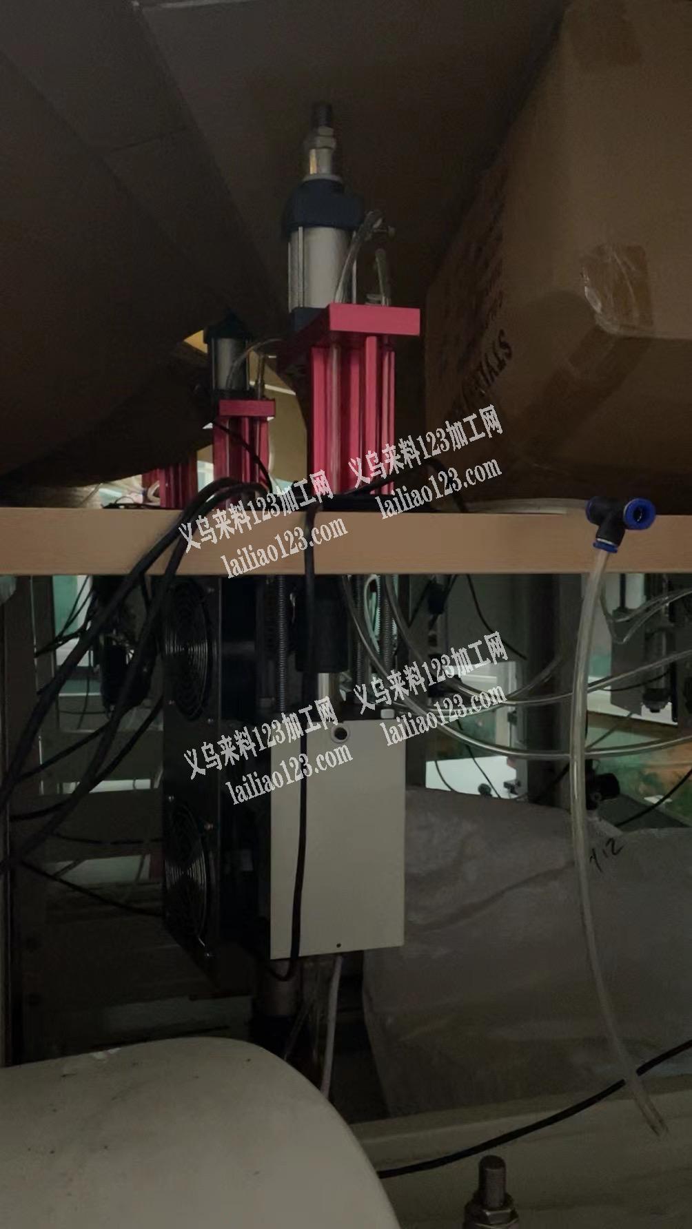 40台口罩点带机转让