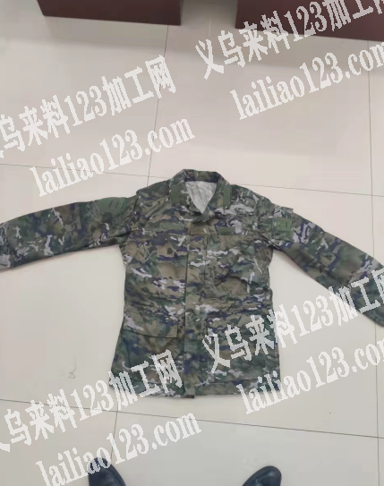 迷彩服套装服装外发加工，纯加工就可以，简