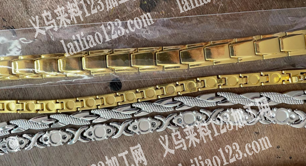 组装手链手工活外发加工，如图，寻找手工活