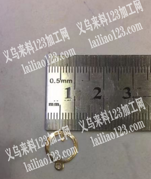 采购如图饰品配件，寻找配件厂，电话详谈