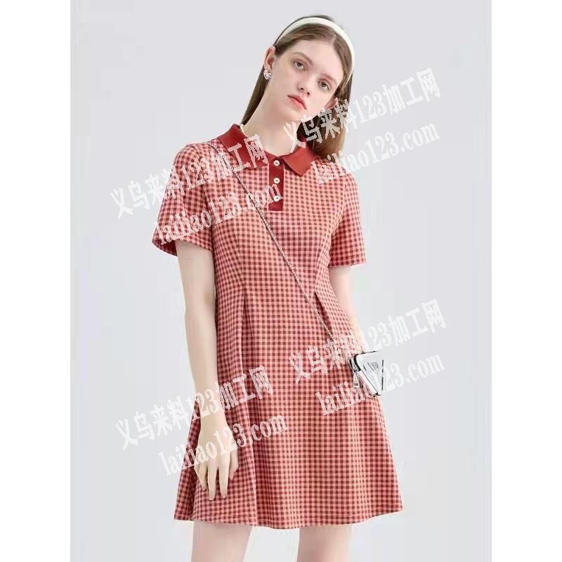 求购，如图服装，谁家做这款有的联系我