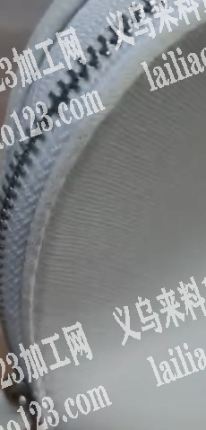 寻找箱包工厂，这个包那个工厂可以做，微信