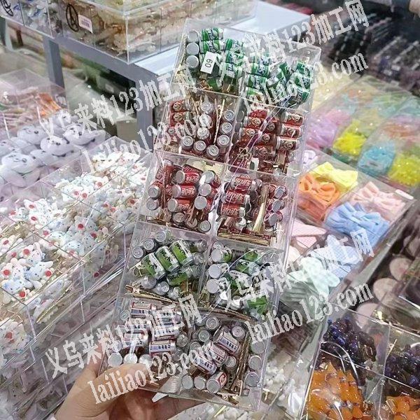 找做这类各种小瓶子工厂，量大，有工厂请联