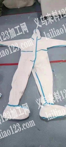 防护服加工厂联系下，订单50万件