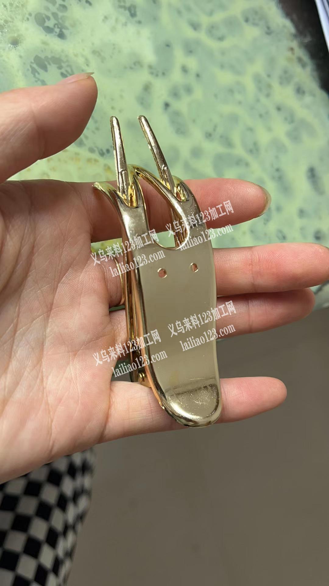 找这种塑料夹子厂家，联系电话