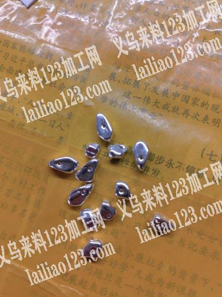 找有这款模具的压铸厂碎石款式，电话详谈