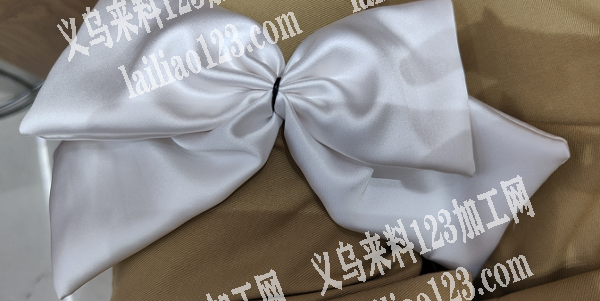 如图，手工蝴蝶结外发加工，不会的勿扰