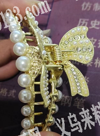 寻找压铸厂，有现模的加工厂联系我
