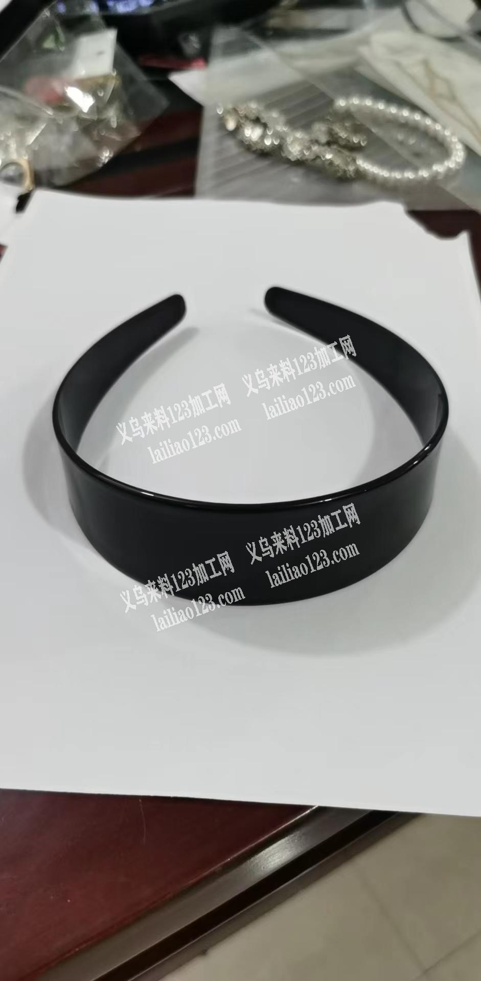 找可以专业喷漆发圈的喷漆厂，有意的联系我