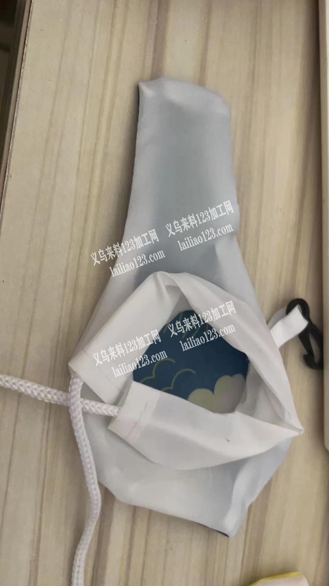 找能做这种购物袋的加工厂，数量40000