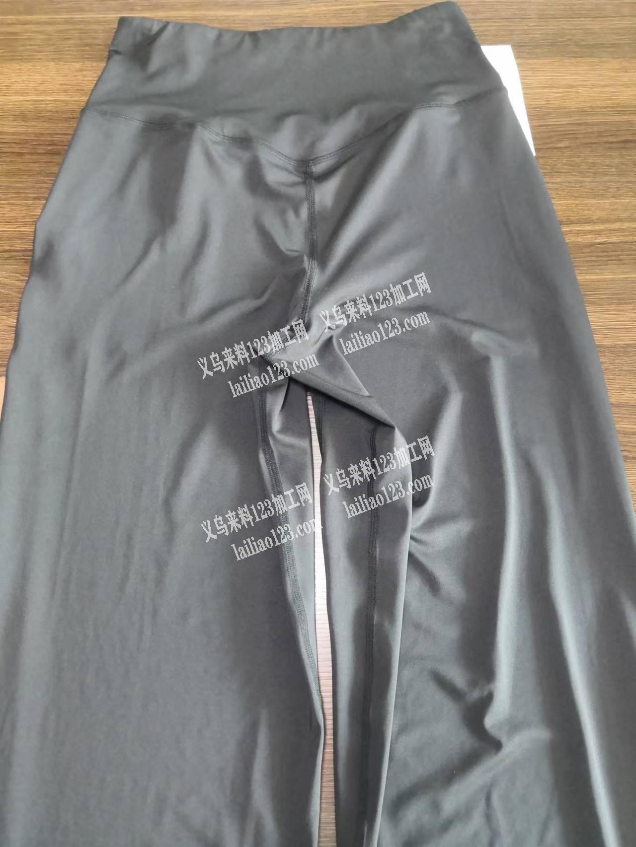 休闲运动瑜伽类服装，常年外发，寻找长期合