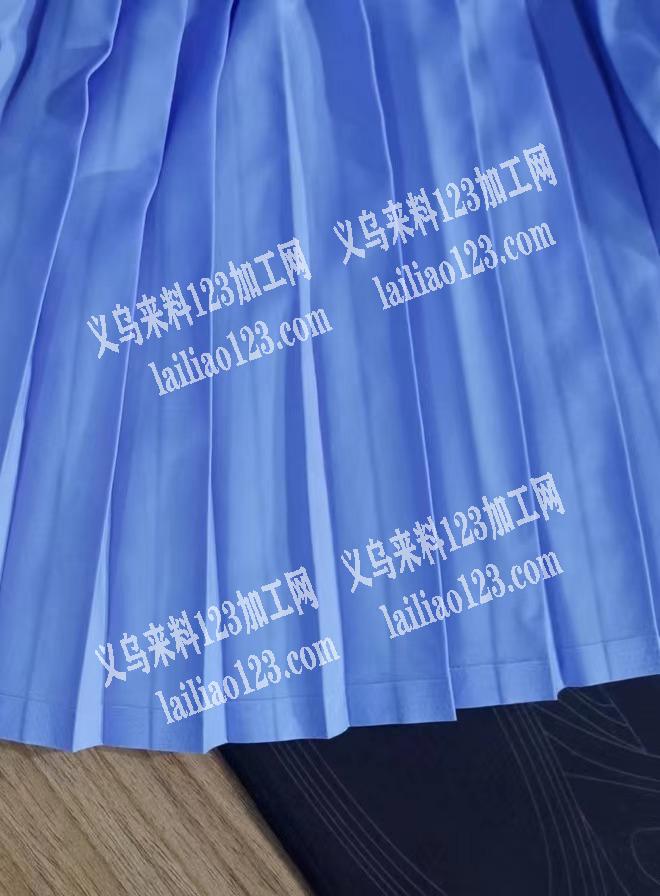 百褶裙压褶子外发加工，，如图哪家能做，东