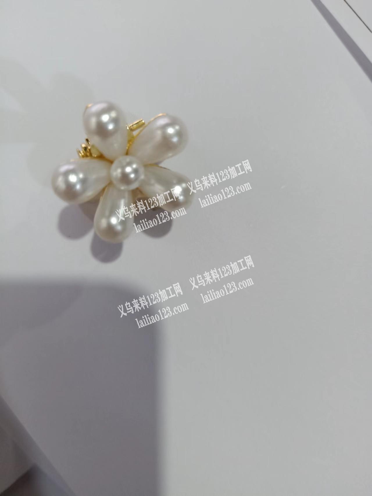 手工粘珍珠外发，找工厂，有意的联系我