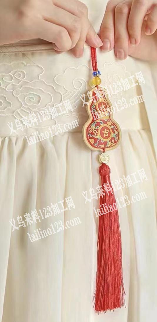 找专业生产香囊的工厂，有意的联系下