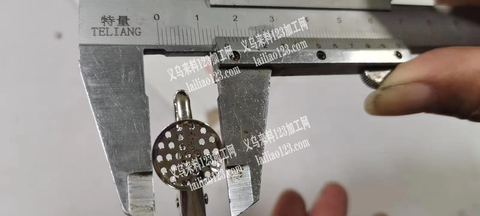 如图，需要2万个配件，有戟绒布，有的请联